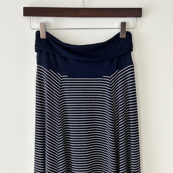 Gap Navy Blue & White Striped Jersey Maxi Skirt - Picture 11 of 16